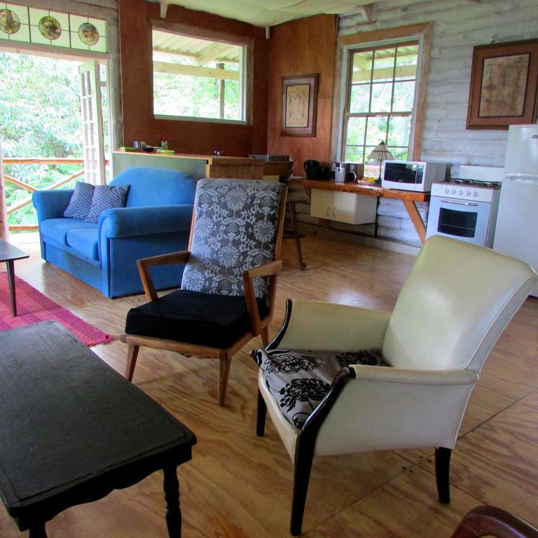 Old Pine Cabin Karkloof Yarrow Εξωτερικό φωτογραφία